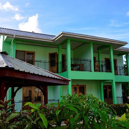 Chez Antoine Apartments Grand Anse  Ngoại thất bức ảnh