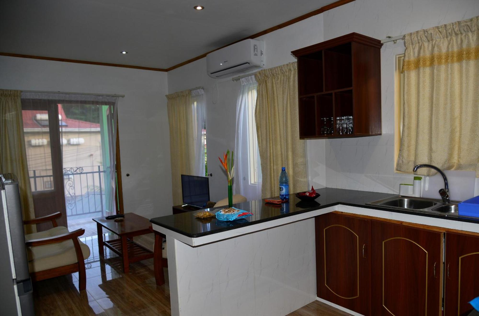Chez Antoine Apartments Grand Anse  Ngoại thất bức ảnh