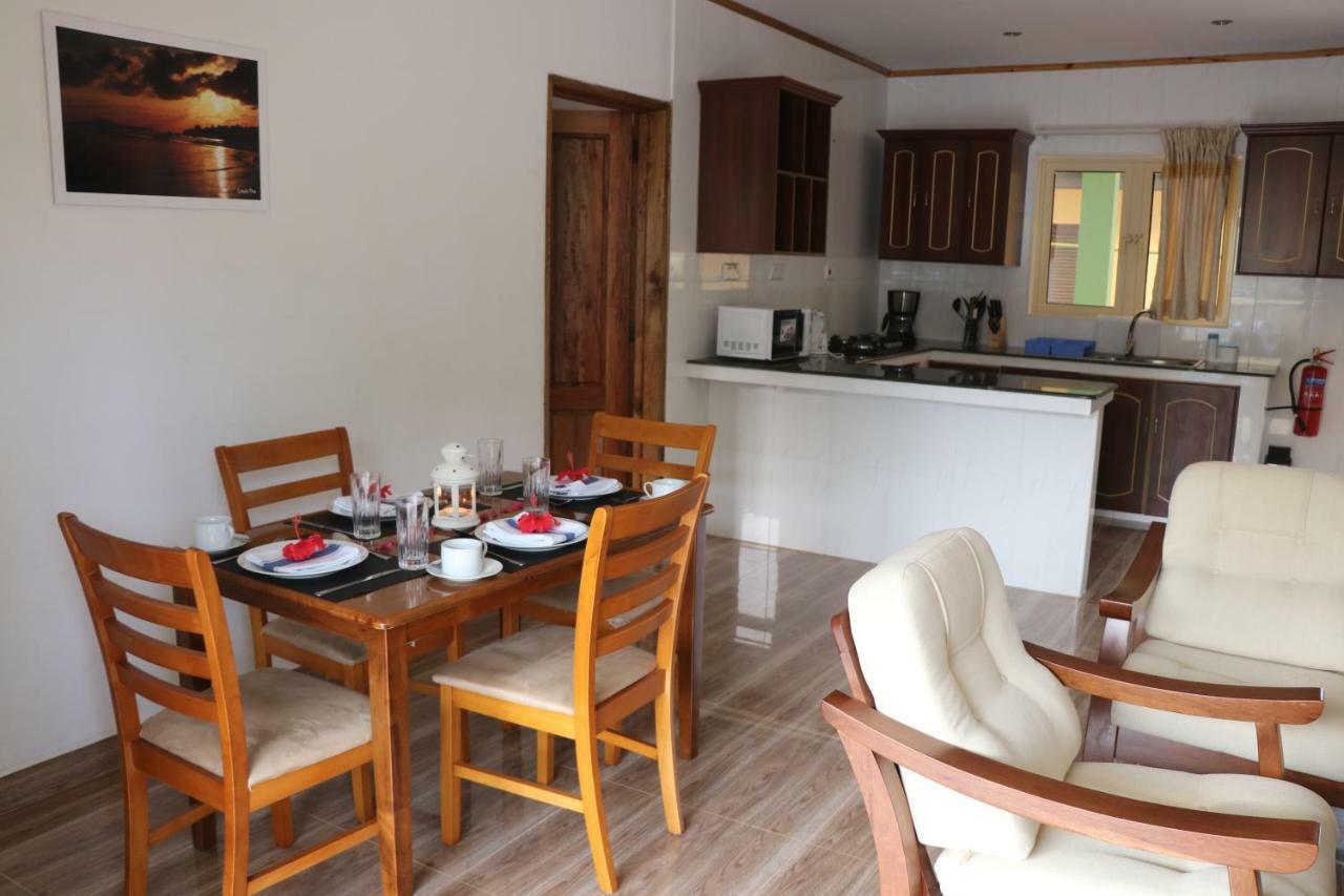 Chez Antoine Apartments Grand Anse  Ngoại thất bức ảnh