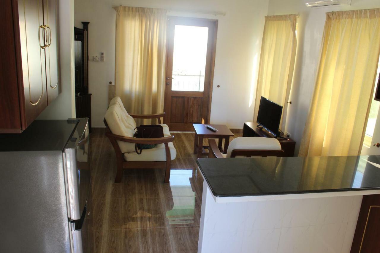 Chez Antoine Apartments Grand Anse  Ngoại thất bức ảnh